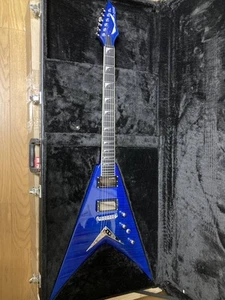 Chitarra elettrica Dean Dave Mustaine VMNT V Limited TBL blu con custodia rigida - Foto 1 di 10