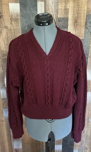 Hand Knit Burgundy Cable V-Neck Sweater Women’s M Acrylic Blend Cottagecore - Picture 1 of 16