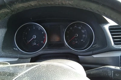 Volkswagen Passat OE 2018 velocímetro calibre clúster 65 k millas Foto 1 de 4