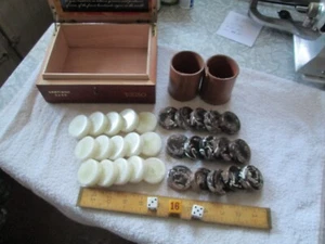 30 Bakelit Backgammon Figuren (1 3/4 x 1/2") - White & Brown Swirl - FINE!! - Bild 1 von 10