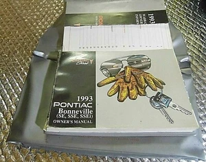 Factory Owners Manual Vintage 1993 Pontiac Bonneville with Folder Case & Paper - Picture 1 of 1