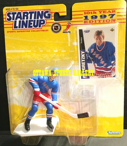 1997 WAYNE GRETZKY KENNER STARTING LINEUP FIGURE • 10TH YEAR EDITION (M14) Cover