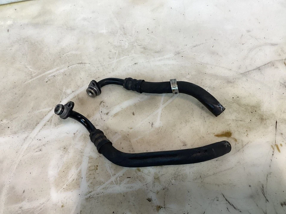 BMW S1000RR 2013 09-14 líneas de enfriador de aceite de motor OEM Foto 1 de 1