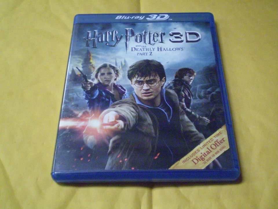 Harry Potter and the Deathly Hallows: Part Two 2   (3-D Blu-Ray/Blu-Ray, 2011) - Image 1 of 1