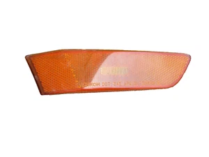 dp807128 Infiniti G35 Coupe 2003 2006 2007 Front Bumper Right Side Marker Signal - Picture 1 of 5