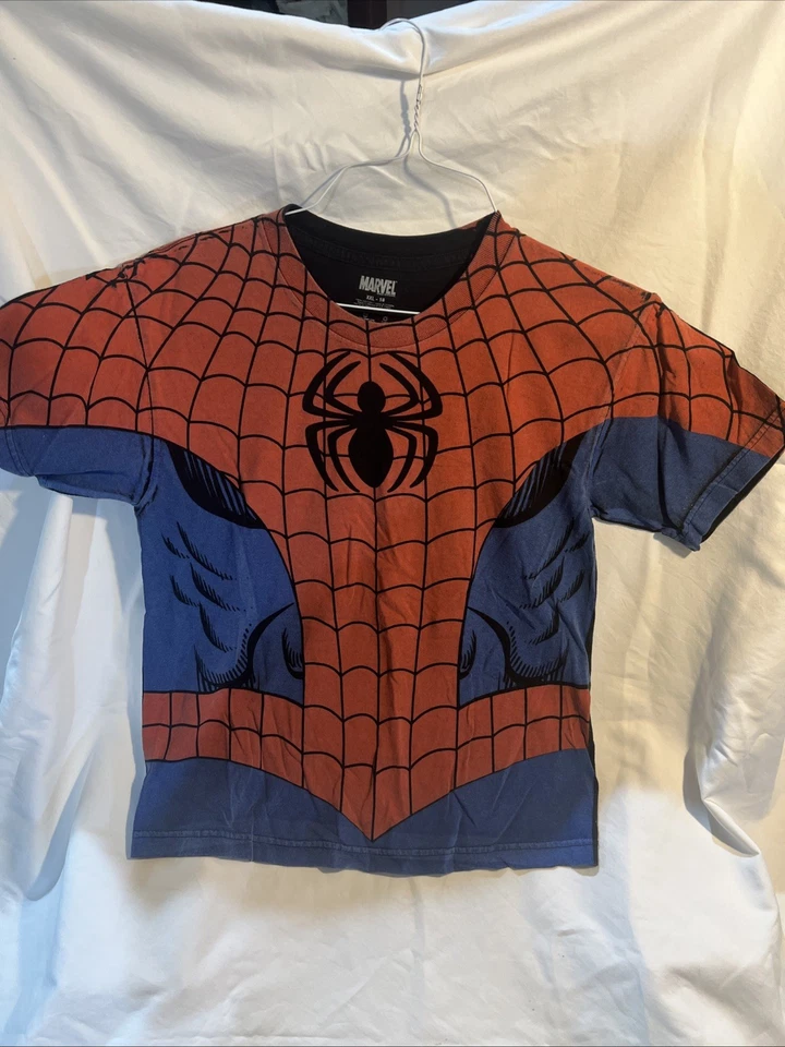 Marvel Mad Engine Graphic Spider-Man XXL 18 Short Sleeve - Image 1 of 4