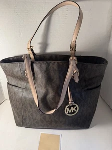 Michael Kors Signature Logo Jet Set Tote Brown East West Shoulder Bag w/Zip - Picture 1 of 20