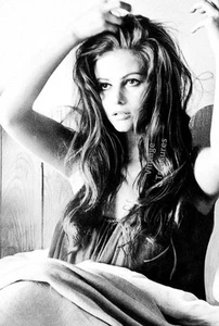 Claudia Cardinale in "Once Upon a Time in the West" Photo Print Poster - Picture 1 of 1