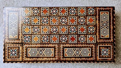 Antique Backgammon Set from Jordan, handmade with wood and mother of pearl - Image 1 of 4