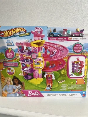Hot Wheels 2025 Racer Verse BARBIE SPIRAL RACE трековый набор + 2 эксклюзивных автомобиля РЕДКИЙ - Изображение 1 из 4