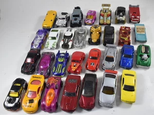 Hot Wheels Lote Suelto Años 90-Presente 30 Coches Ford Dodge Renault 1/64 Diecast - Imagen 1 de 10