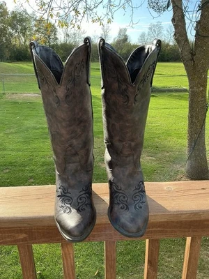 Womens Roper Boots Size 9 Brown With Black Embroidery GUC - Image 1 of 4