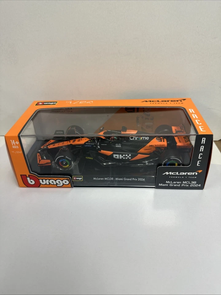 Oscar Piastri Bburago 1:24 2024 Fórmula 1 McLaren Miami Grand Prix Diecast Foto 1 de 4