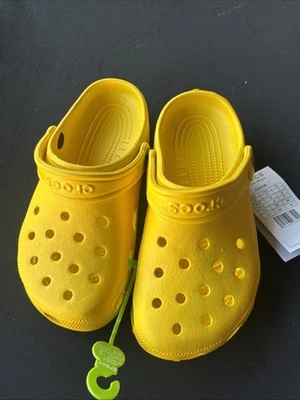 Zuecos Crocs clásicos amarillos para niños talla J3 Foto 1 de 4