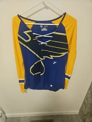 Camisa de hockey para mujer Majestic Fan Fashion St Louis Blues talla XL/XG/XG Foto 1 de 4