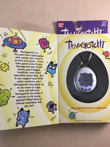 Used Bandai Original TamaGotchi White and Blue, 1996-1997 English - Picture 1 of 5