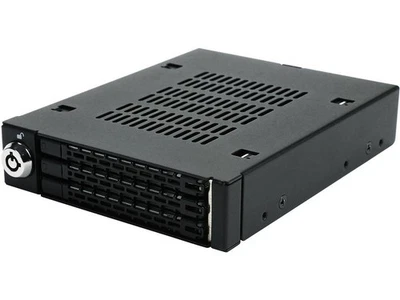ICY DOCK MB993SK-B Triple Bay 2.5" SAS/SATA HDD & SSD Mobile Rack For 3.5" Front - Image 1 of 4
