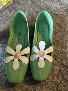 Katy Perry Evie Green W/White Daisy Ballet Flats Shoes Size 8 - Picture 1 of 10