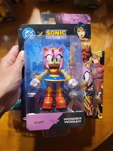 Sonic the Hedgehog DC AMY AS WONDER WOMAN 5 inch Figur Jakks Pacific 2025 LESEN - Bild 1 von 7