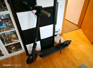 Xiaomi Mi Electric Scooter 4 Pro - Bild 1 von 7