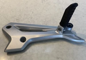 Honda CB125E Footrest Bracket RIGHT - Picture 1 of 7