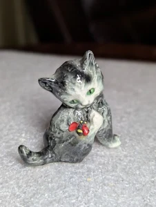 Vintage Goebel Kitten Cat Red Ladybug Porcelain W. German Grey Figurine  - Picture 1 of 11