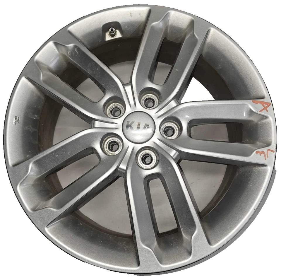 14 15 KIA SORENTO Wheel 17X7 SILVER 5 DOUBLE SPOKE PN 529101U275 - Image 1 of 4