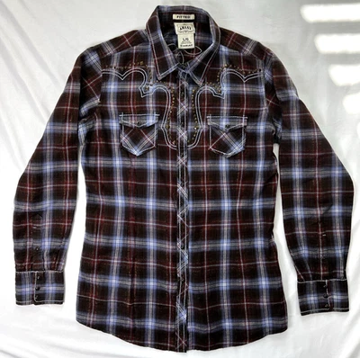 Camisa feminina Ariat tamanho G ajustada ocidental cowgirl pérola botão de pressão xadrez cravejada - Imagem 1 de 4