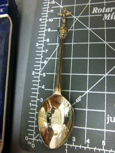 Alaska Souvenir Collector Spoon, silver plated, Totem pole & Alaska State design - Picture 1 of 3