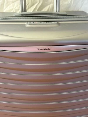 $480 Samsonite Spin Tech 6 Medium Spinner Luggage Hardcase 25" Silver - Image 1 of 4