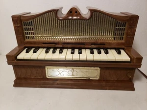 Vintage Electric Golden Pipe Organ / Emenee Industries / Works - Picture 1 of 3