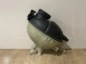 MERCEDES E CLASS SALOON W212 COOLANT EXPANSION TANK BOTTLE A2045000849 - Picture 1 of 2