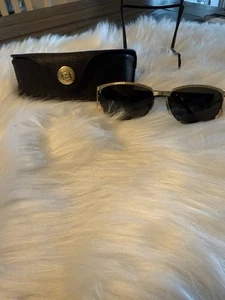 Fendi Sunglasses - Picture 1 of 1