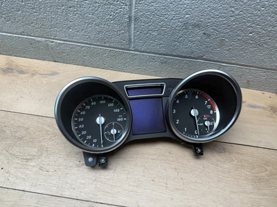 MERCEDES BENZ GL ML350 W166 13-16 CUADRO DE INSTRUMENTOS MEDIDOR VELOCÍMETRO ODÓMETRO Foto 1 de 4