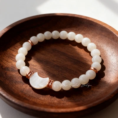 A+ Grade Moonstone Moon Phase Stretch Bracelet Healing Inner Peace Crystal Gift - Image 1 of 2