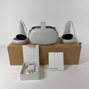 Oculus Quest 2 128GB Standalone All-in-One VR Headset KW49CM - Picture 1 of 12
