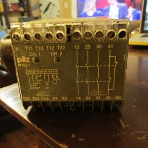 PILZ PN0Z1  24VAC MODULE 3S10 - Picture 1 of 2