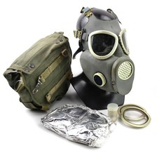 Vintage soviet era gas mask. Polish military Gas Mask MP-4. NEW Full set surplus