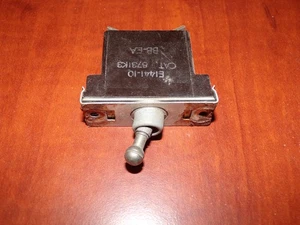 Aircraft Circuit Breaker E1441-10 Cat 8731K3 BB-EA - Picture 1 of 3