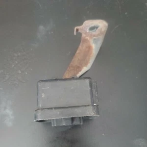 AE86 Toyota Trueno Corolla Headlight Retractor Relay 85864-12010 condition C+ - Picture 1 of 3