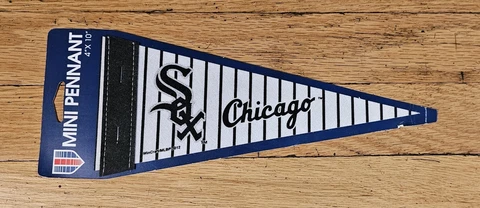 Chicago White Sox Mini Felt Pennant 4" x 10" Wincraft  Cominsky Park Black White Cover