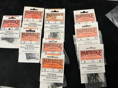 Ganchos de salmón de agua bajos individuales Redditch Code N de perdiz de colección Foto 1 de 4