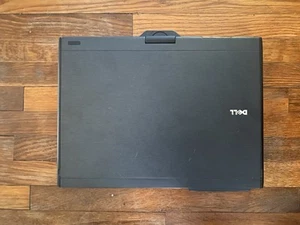Dell Latitude XT2 | 3GB DDR3 | CPU Intel Core2 Duo U9600 - Imagen 1 de 5