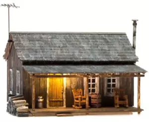 Woodland Scenics HO Scale ~ Built & Ready With LED ~ Rustic Cabin ~ BR5065 - Picture 1 of 7