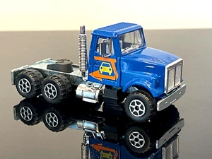 Rare Vintage Majorette Diecast Semi Tractor Track  1/60 w/ open Hood - Picture 1 of 5