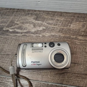 Samsung Digimax 4500 Super Silver Camera - Picture 1 of 5