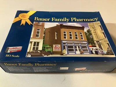 Cinta de oro Cornerstone escala HO 1/87 serie Bauer Family Pharmacy 933-3618 Foto 1 de 4