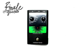 TC Helicon Voicetone D1 doubling and detune effects pedal for vocalists - Picture 1 of 6