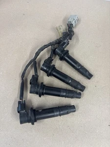 2004-2006 Yamaha Yzf R1 Ignition Coils Spark Plug Caps OEM Set #0226 - Picture 1 of 4