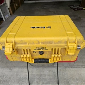 Trimble R8 Model 3 GPS Receiver  - Picture 1 of 24